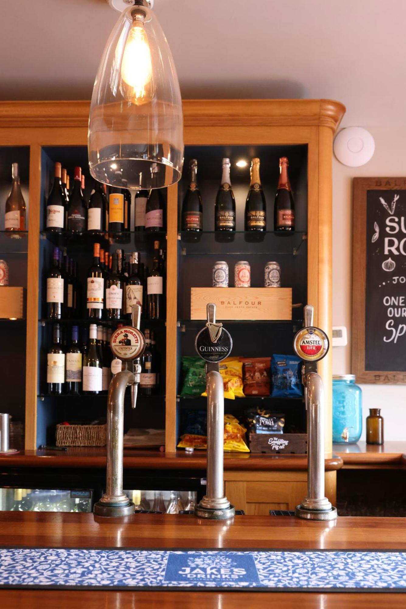 The Goudhurst Inn المظهر الخارجي الصورة